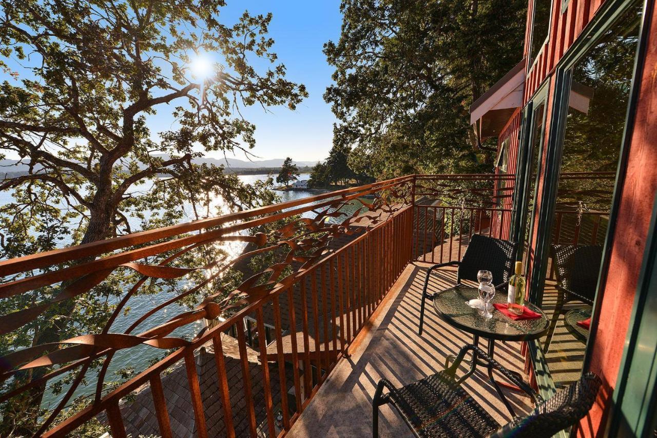 Salishan Tree House Suite คาวิแกนเบย์ ภายนอก รูปภาพ