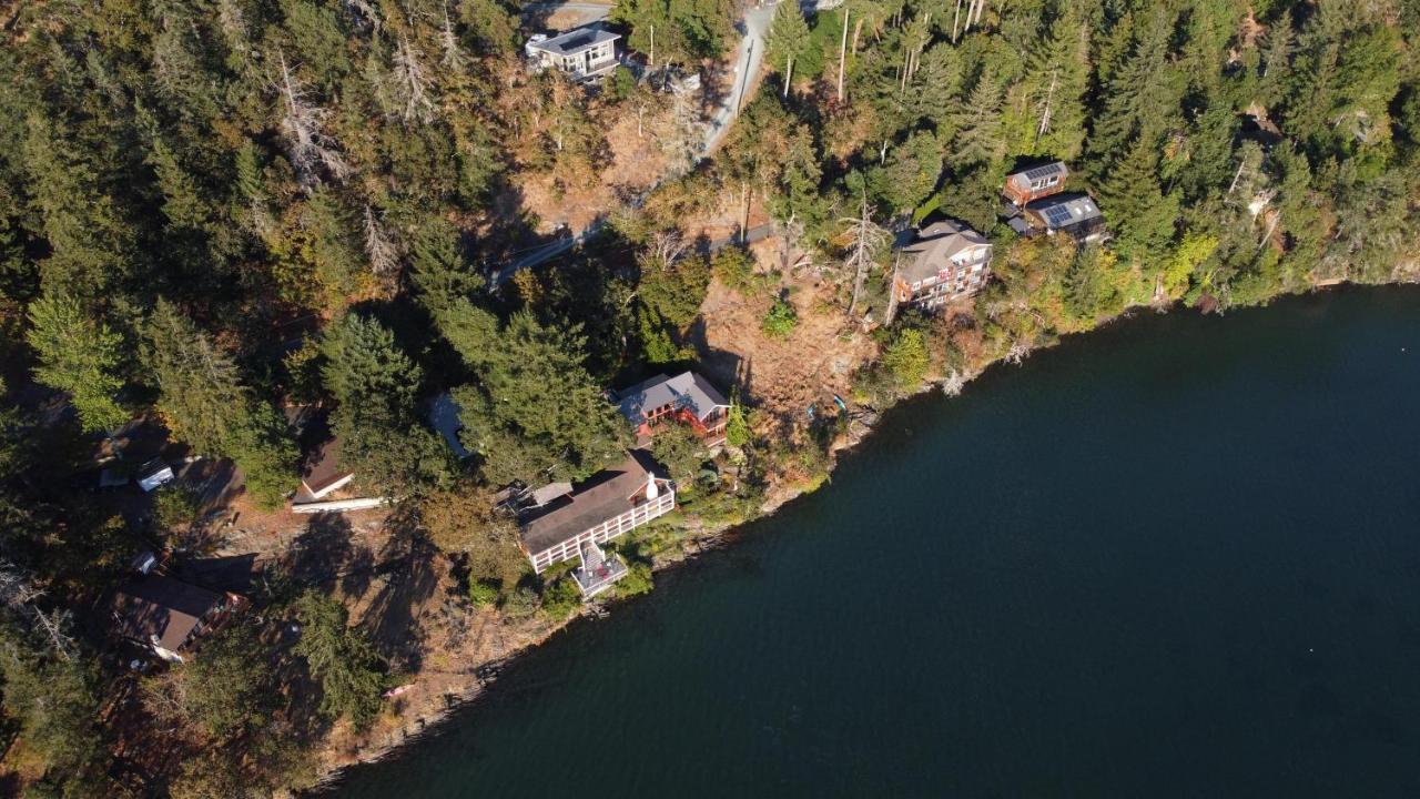 Salishan Tree House Suite คาวิแกนเบย์ ภายนอก รูปภาพ