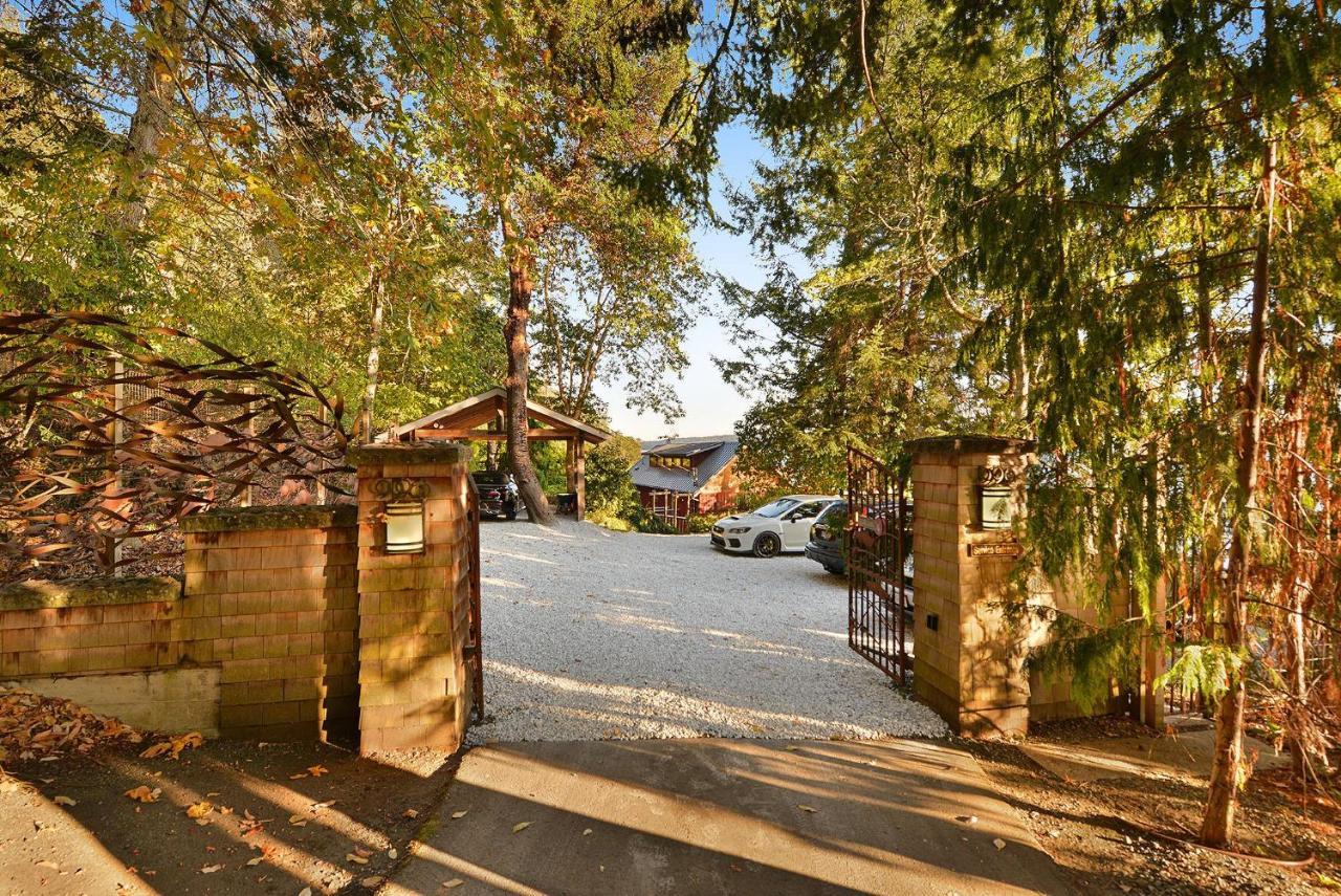 Salishan Tree House Suite คาวิแกนเบย์ ภายนอก รูปภาพ